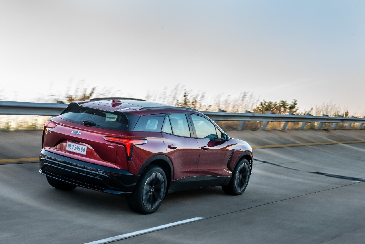 Chevrolet inicia pré-venda do Blazer EV